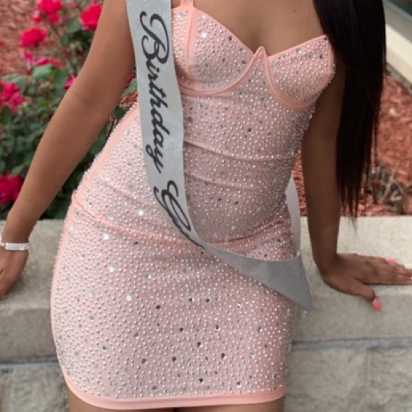 Dresses & Skirts - Peach rhinestone dress